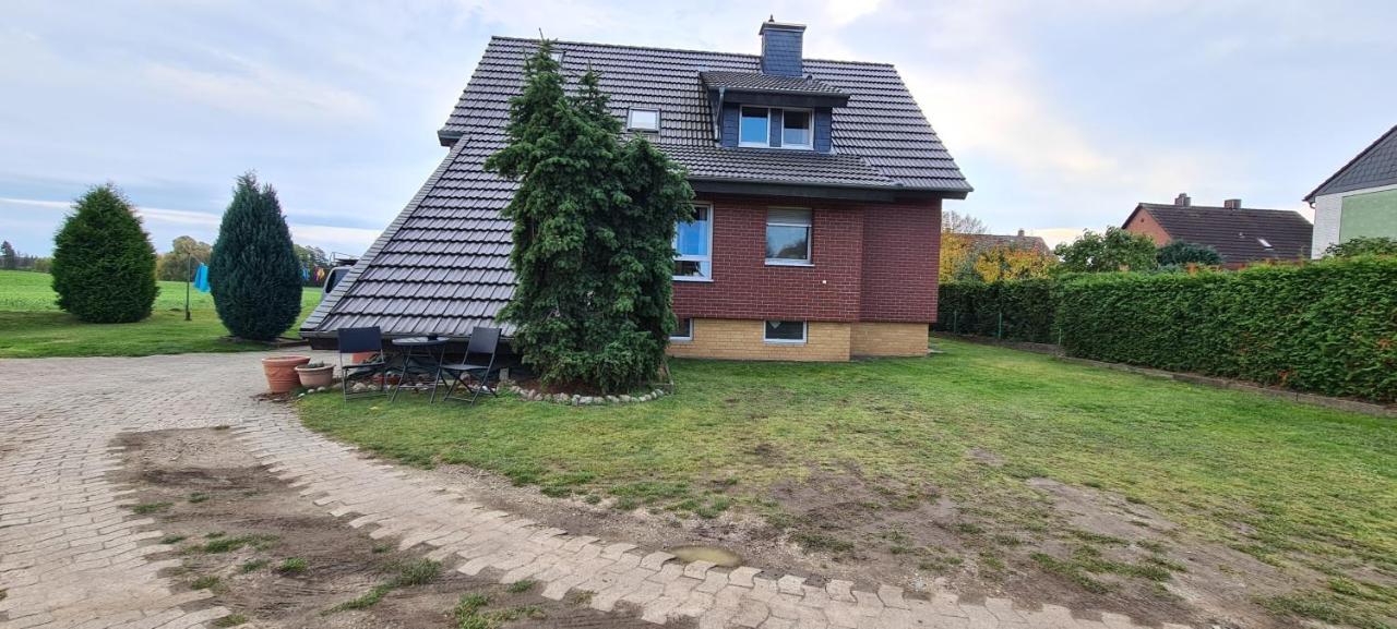 Querenhorst, Unterkunft Am Feld Eksteriør billede